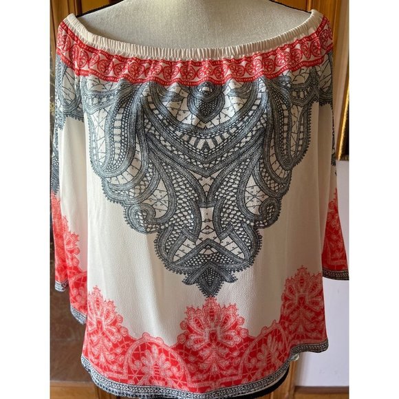 Jealous Tomato Off-The-Shoulder Boho Shirt — Small - Picture 4 of 9